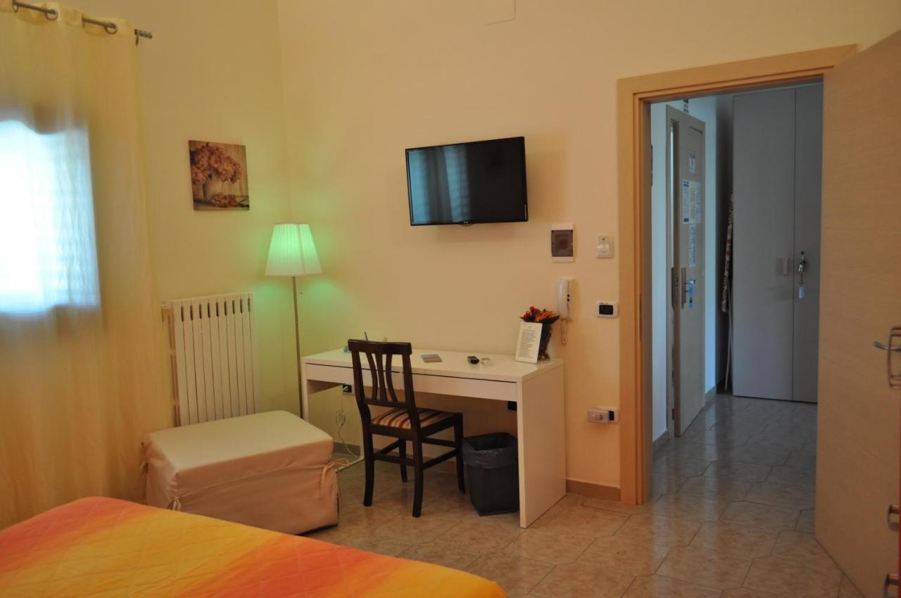 7 Contrade Bed & Breakfast Taranto Exterior photo