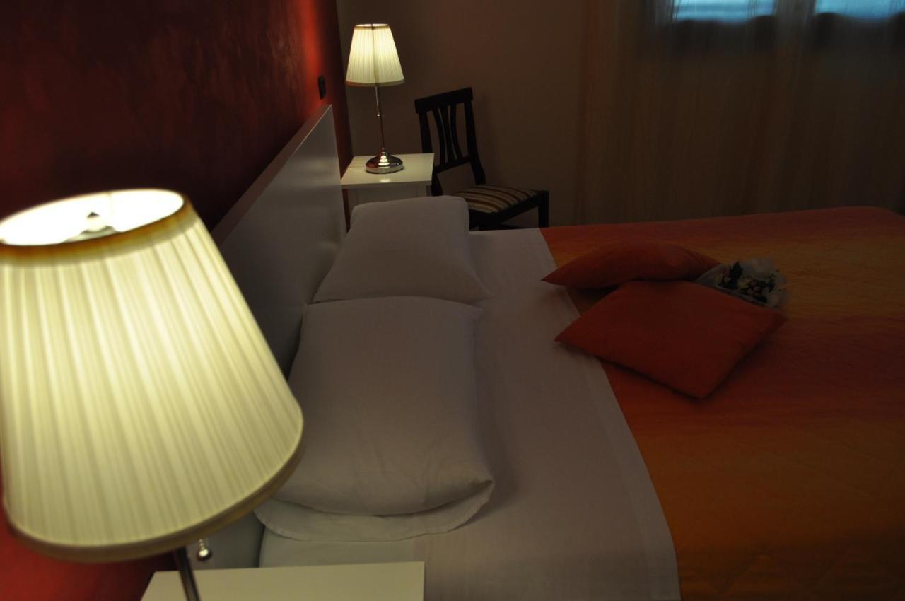 7 Contrade Bed & Breakfast Taranto Exterior photo