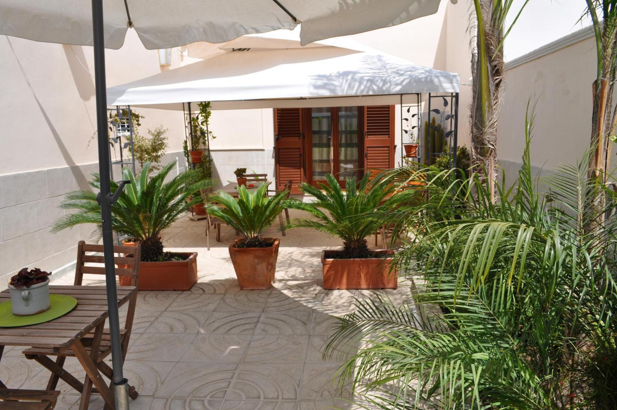 7 Contrade Bed & Breakfast Taranto Exterior photo